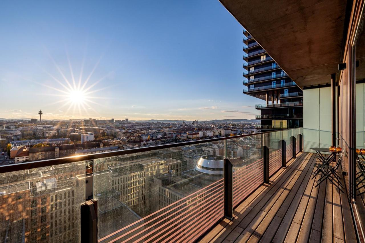 New Luxury Apartment Overlooking Вена Экстерьер фото